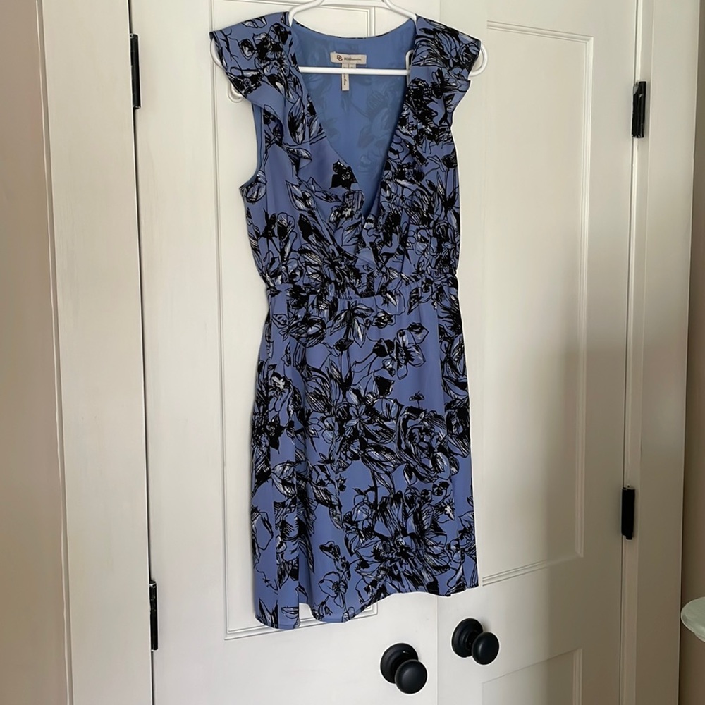 Bcbg < dress